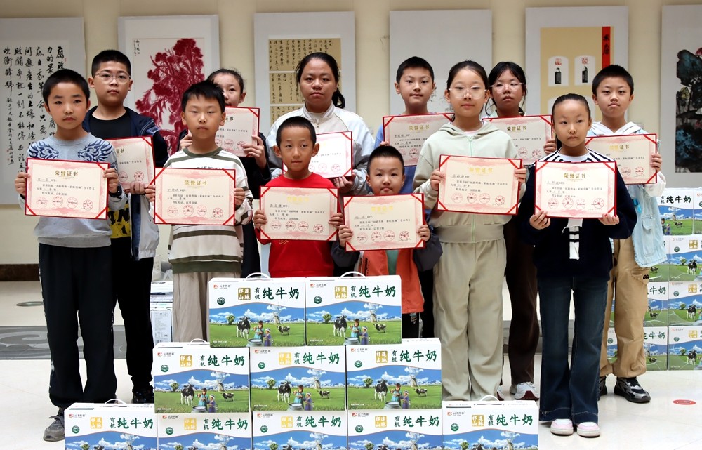 甘肅傳祁乳業贊助的首屆“絲路明珠·彩虹張掖”全市作文大賽圓滿結束
